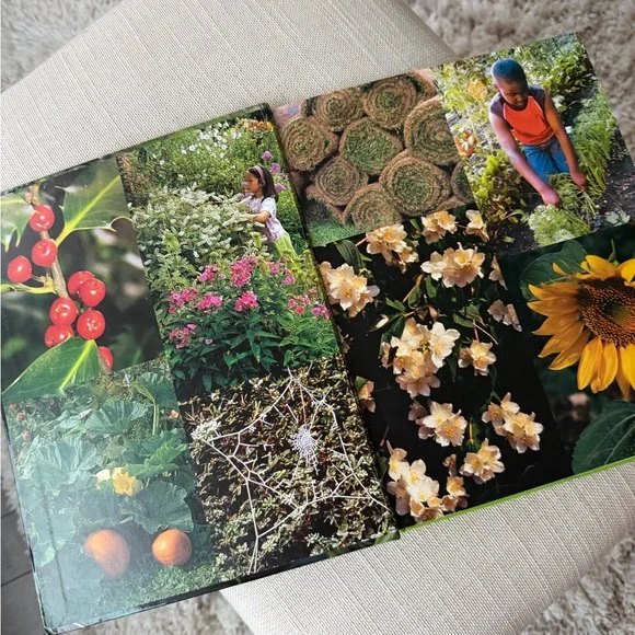 Young Gardener Book  🌺 - Picture 2 of 8
